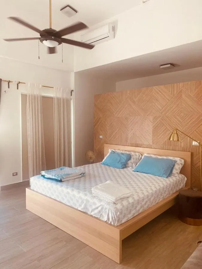 פונטה קאנה Mini Villa Apart De Lujo Mia Hermosa A 5 Minutos De La Playa Caminando 0*, פונטה קאנה