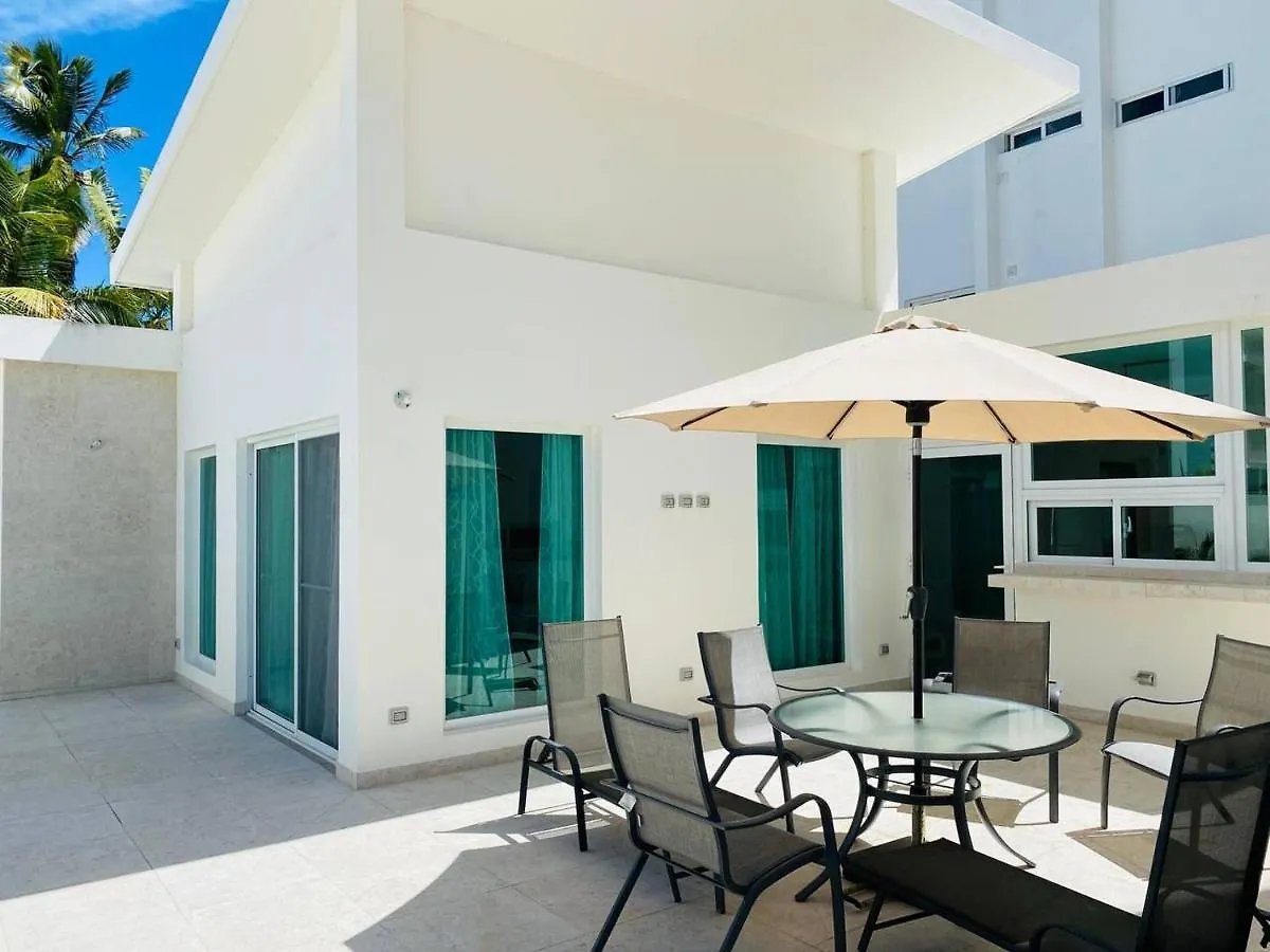פונטה קאנה Mini Villa Apart De Lujo Mia Hermosa A 5 Minutos De La Playa Caminando 0*, פונטה קאנה הרפובליקה הדומיניקנית